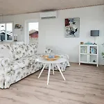 4 Star Holiday Home In Hejls Hejls