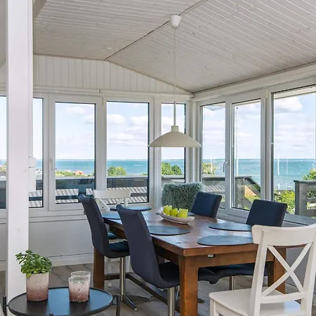4 Star Holiday Home In Hejls *